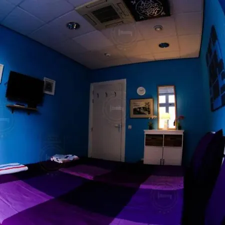 Five Star Scheveningen Bed & Breakfast *