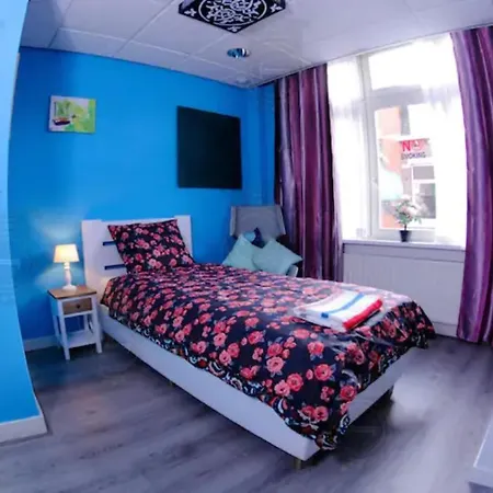 Bed & Breakfast Five Star Scheveningen The Hague